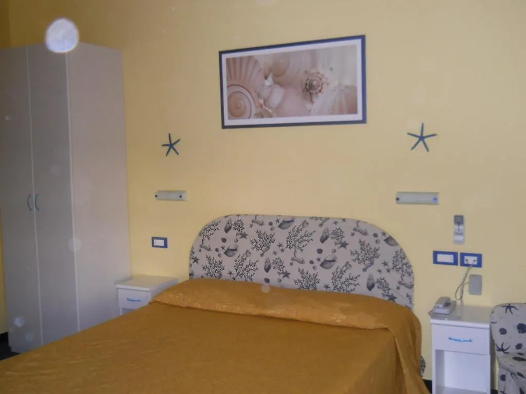 Hotel Solemare Albenga 3*,  Italien